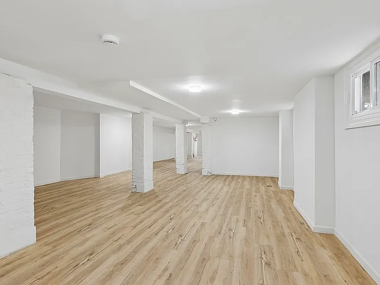 55 Hawkins St #1 — Photo 10
