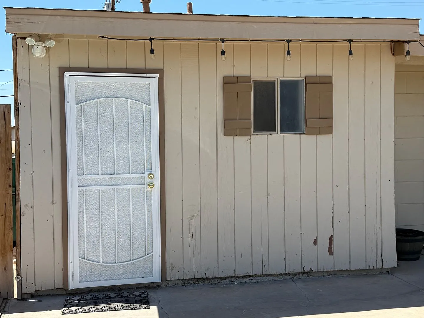 for rent studio in El Centro Ca — Photo 3