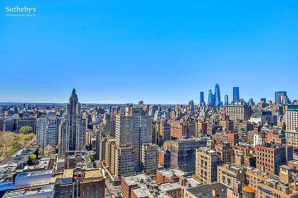 Sold by Sotheby's International Realty | media 12