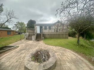 25 Lakeshore Dr, Wilmington, IL 60481