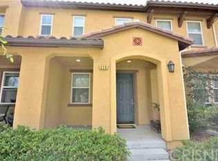 526 Garonne St, Oxnard, CA 93036