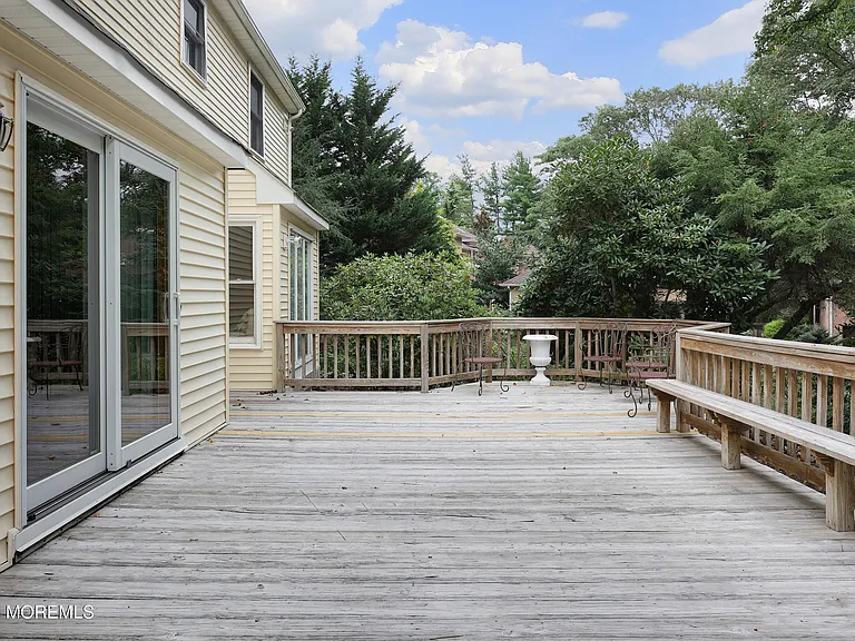 18 Seven Oaks Dr — Photo 18