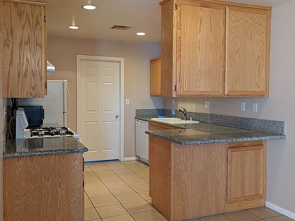 2nd image of 8531 Columbine Ave APT A