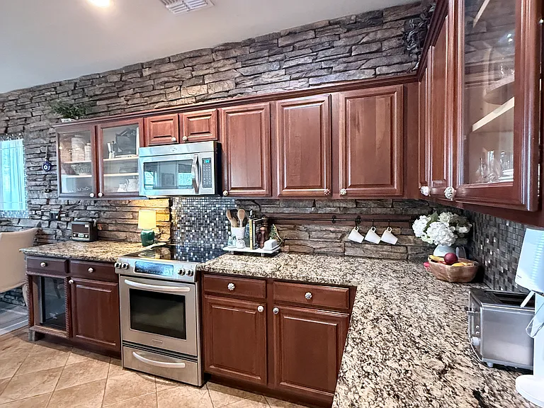 2914 E Dunbar Dr — Photo 11