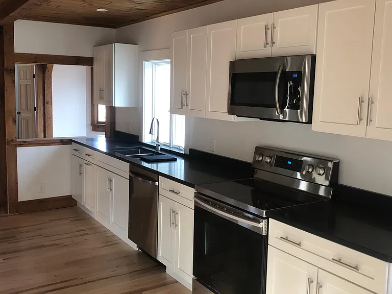 61 Dennison St #2 — Photo 1