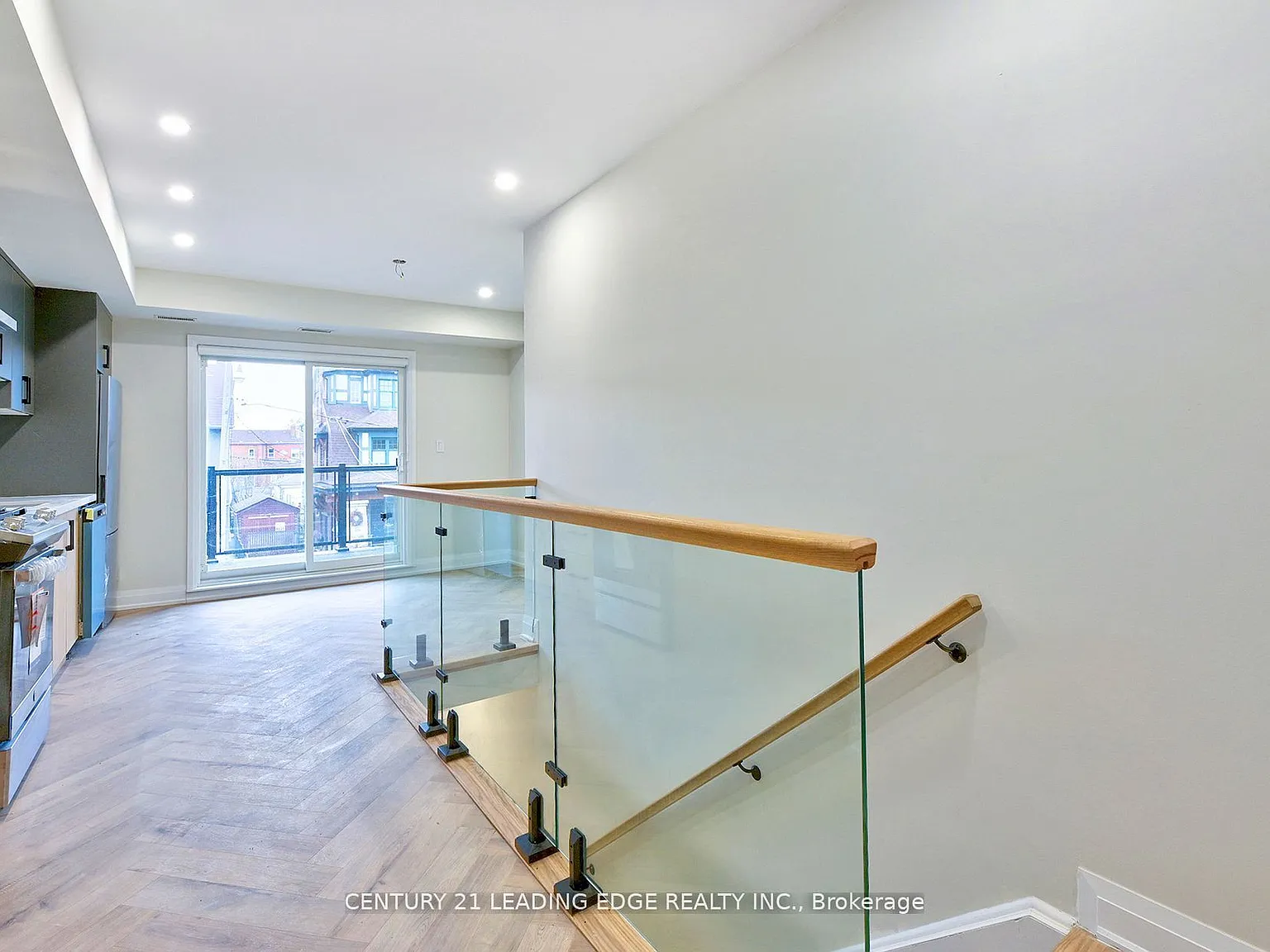 2 bed, $2,600 — Photo 3