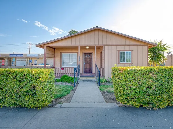 2031 Whitson St, Selma, CA 93662