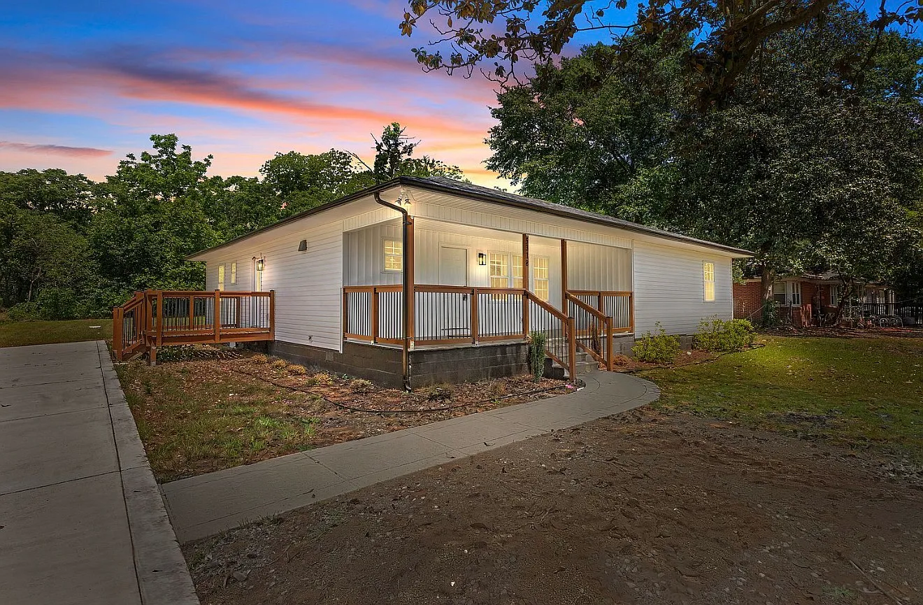 4 bed, 1486 sqft, $1,600 — Photo 1