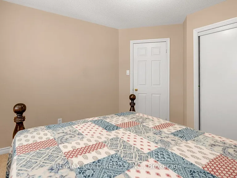17 Echoridge Dr — Photo 26