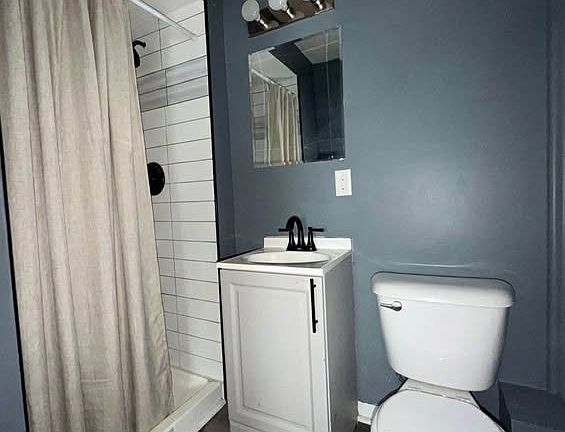 4th image of 348 Maria Ave APT 22