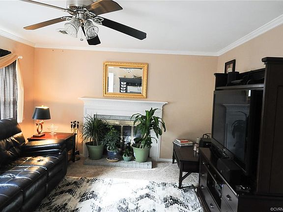 4th image of 10000 Bayham Dr