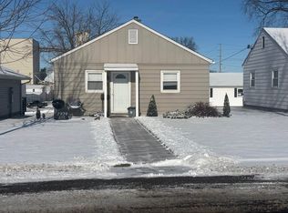 2929 Lind St, Quincy, IL 62301