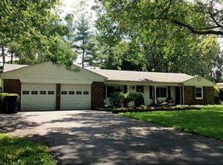 8725 Driftwood Dr, Indianapolis, IN 46240