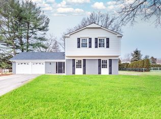 33 Princess Anne Dr, Freehold, NJ 07728