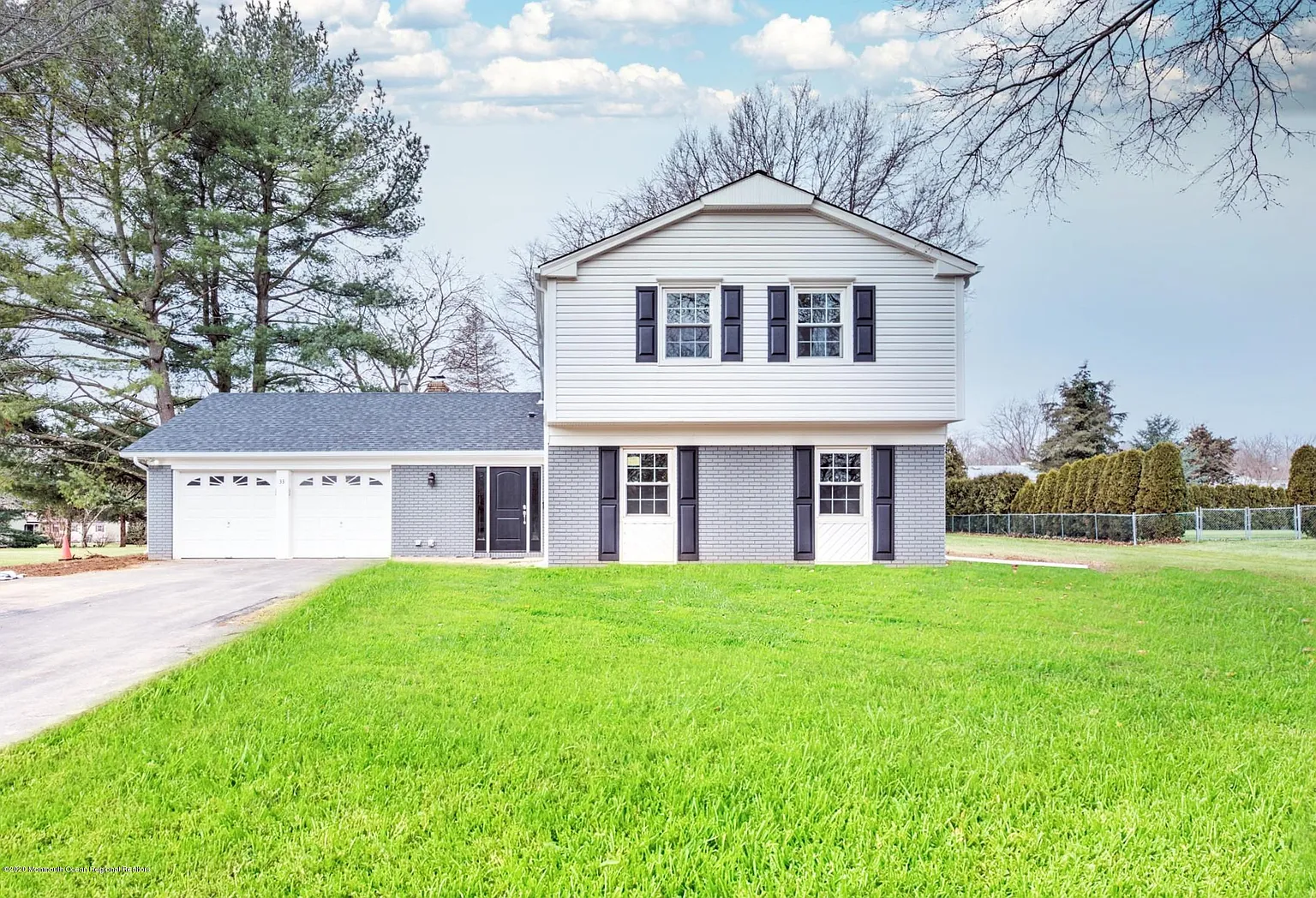 33 Princess Anne Dr photo 1