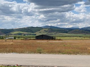 30 Little Greys Loop, Etna, WY 83118