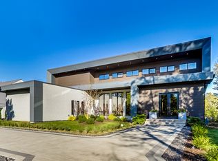 663 Happ Rd, Northfield, IL 60093