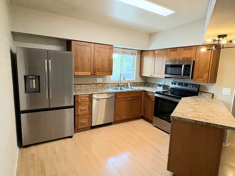 6804 E 2nd St #15 — Photo 3