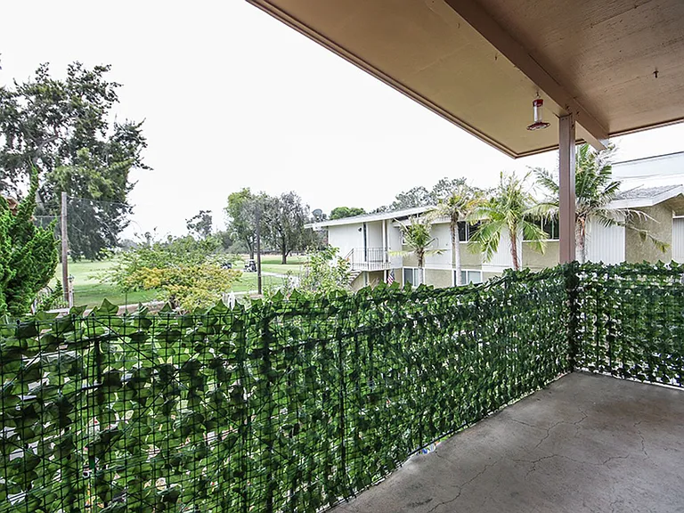 5542 Fernhill Cir — Photo 42
