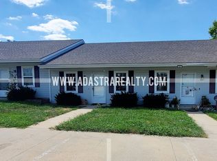 220 N Crest Dr, Raymore, MO 64083