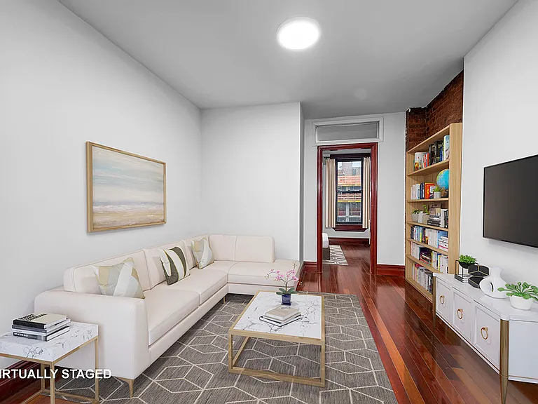 279 E Houston St #1B — Photo 2