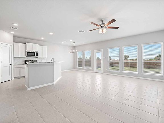 2nd image of 1907 Zabcikville Dr