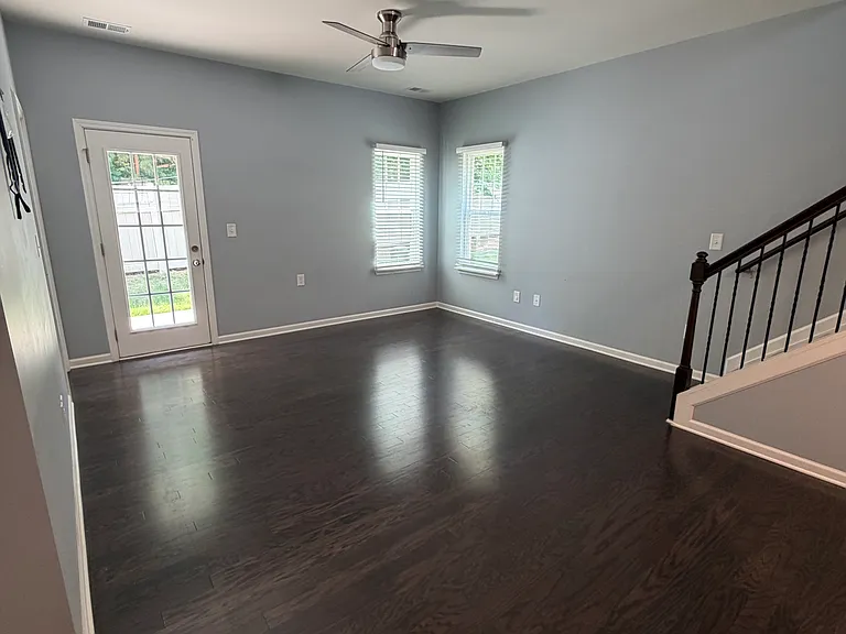 9311 Grand Valley Dr — Photo 4