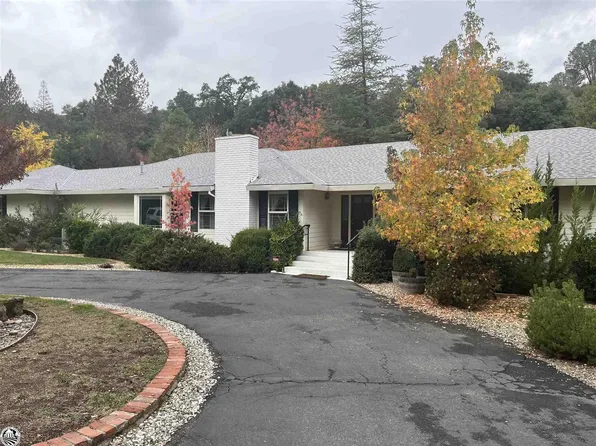 23100 Gold Springs Dr, Columbia, CA 95310