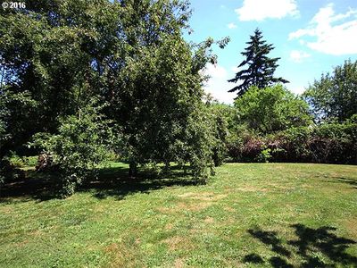 NE Holman St, Portland, OR, 97218