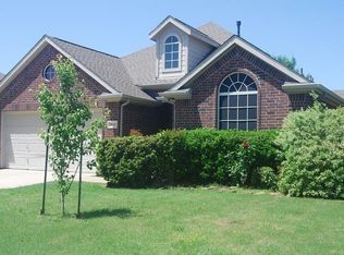 2611 Oxford Oaks Ln, Corinth, TX 76210