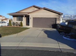 001 Alpine Ct, Parachute, CO 81635