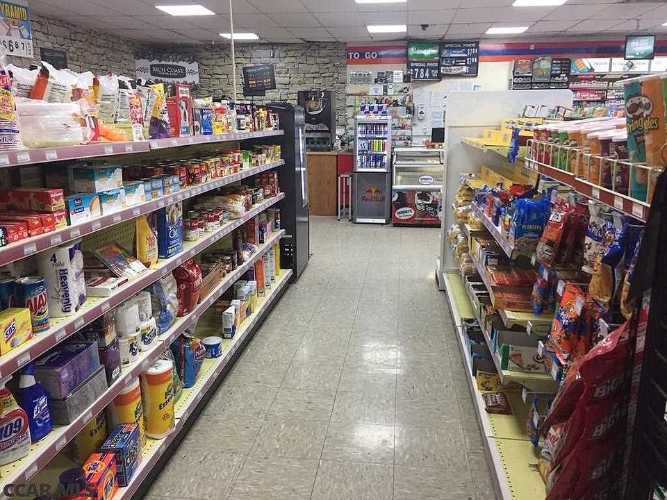 2nd image of 3 Center St