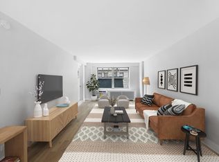 210 W 89th St #2T, New York, NY 10024