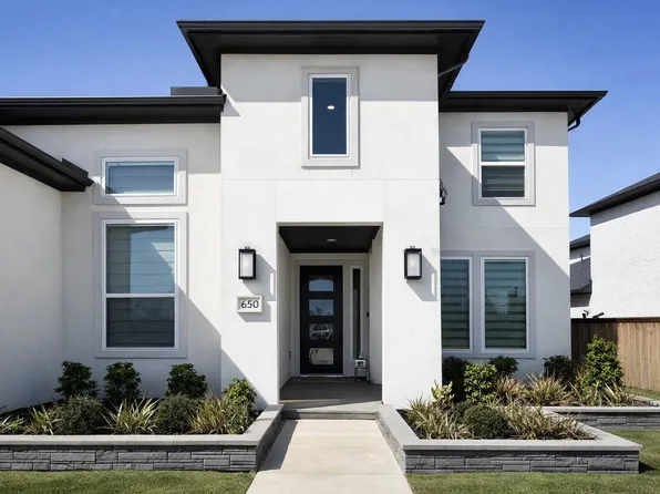 4650 Brazos Shores Dr, Sugar Land, TX 77479