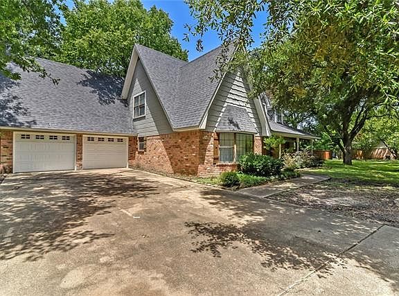 3rd image of 504 Northwood Blvd