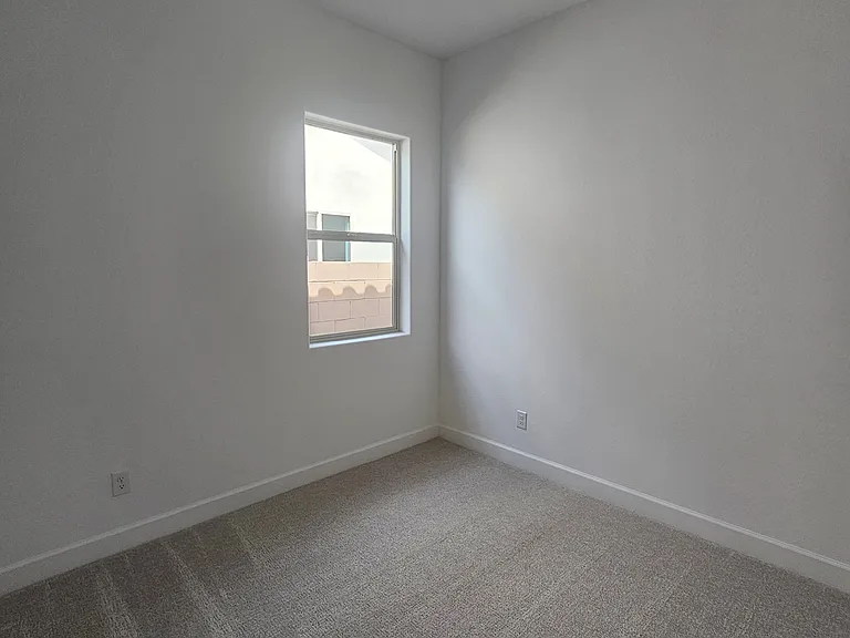 2942 E Manzanita Rd — Photo 12