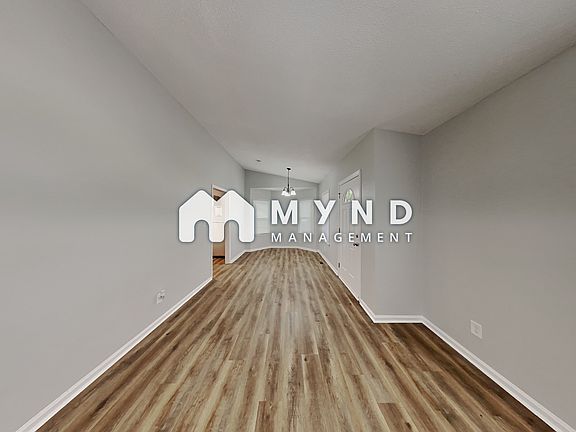 3rd image of 4907 Jamee Dr