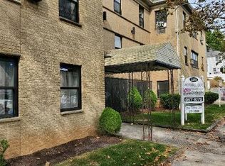 2375 Richmond Rd APT 1E, Staten Island, NY 10306