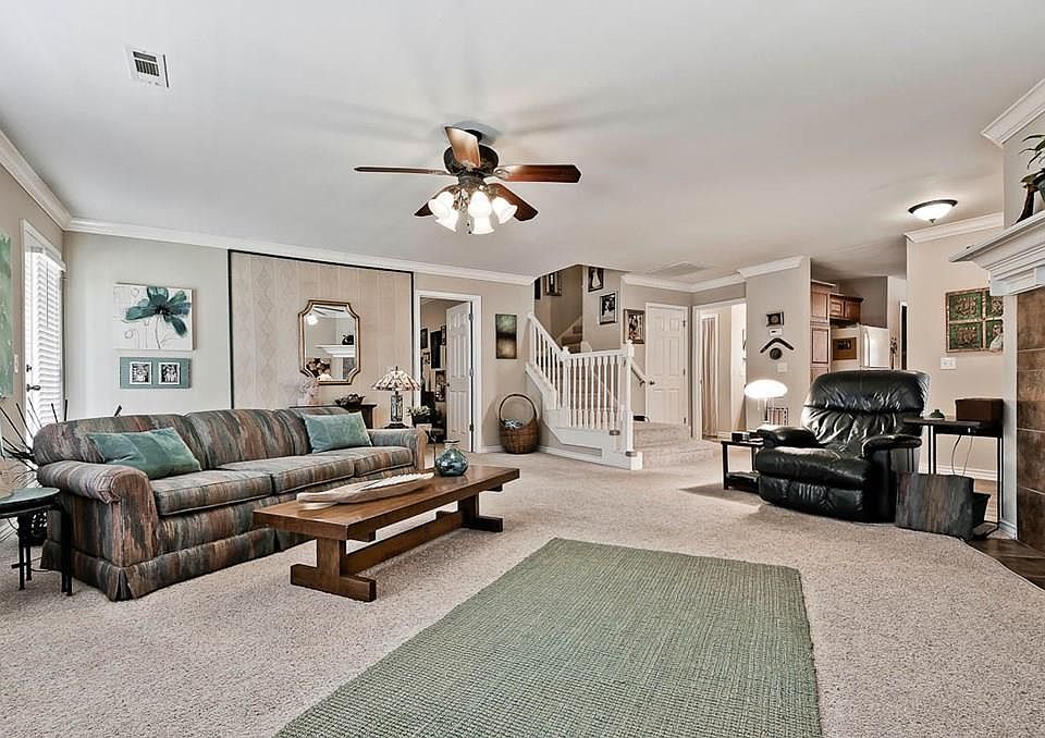 1st image of 11012 Rose Ct