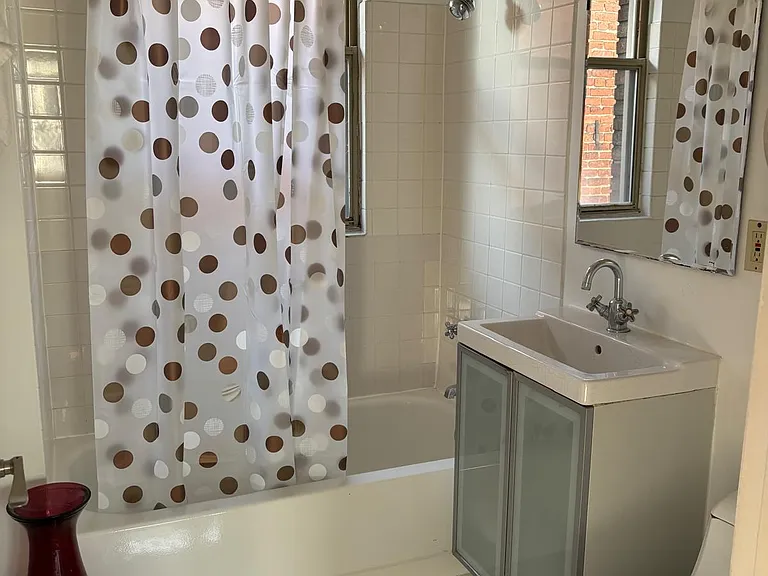 1725 Lanier Pl NW #31A — Photo 34