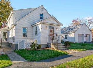 61 Dewey Rd, Shrewsbury, MA 01545