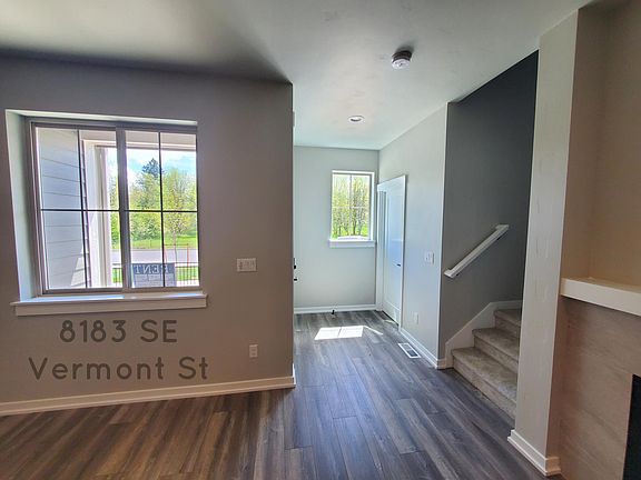 5th image of 8183 SE Vermont St