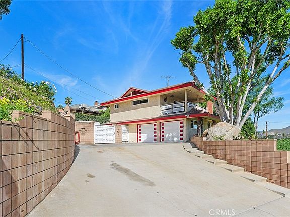 3rd image of 5425 Golden Ave W