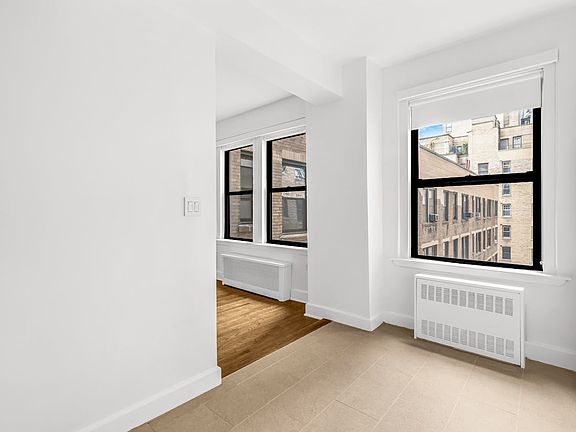 4th image of 12 E 86th St APT 703