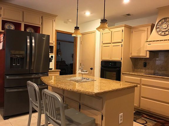 Kitchen Bar Height Counter