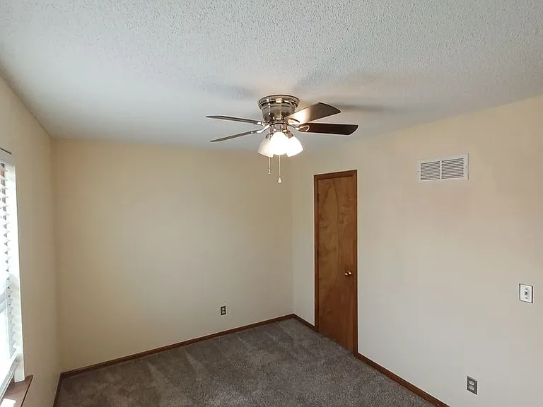 6308 SW 27th St — Photo 11