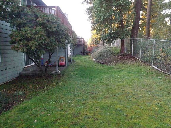 4th image of 9413 S Ash St