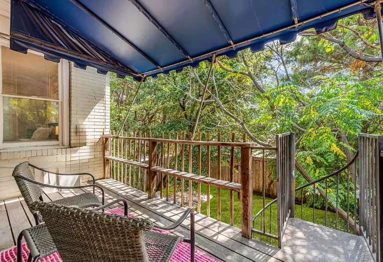 4303 Vandelia St — Photo 32