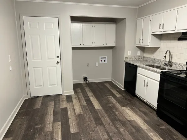 Rogers Duplexes, 406-408 N Rogers St #408-B, Jonesboro, AR 72401