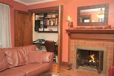 4th image of 2510 Hilton Dr